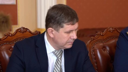 Василий Орлов: Отопительный сезон, ход строительства значимых объектов, а также перспективы газификации обсудили с руководителем Дальневосточного управления Ростехнадзора Александром Владимировичем Пановым