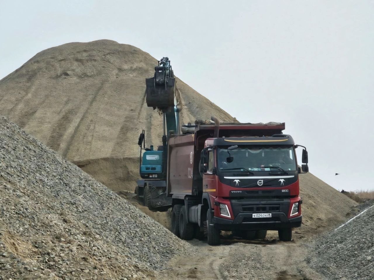Подрядчик приступил к ремонту трассы «Ивановка-Толстовка» Подрядчик приступил к ремонту трассы «Ивановка-Толстовка»