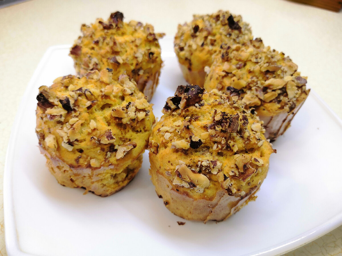 Ароматные кексы с морковью, которые удивят на завтраке