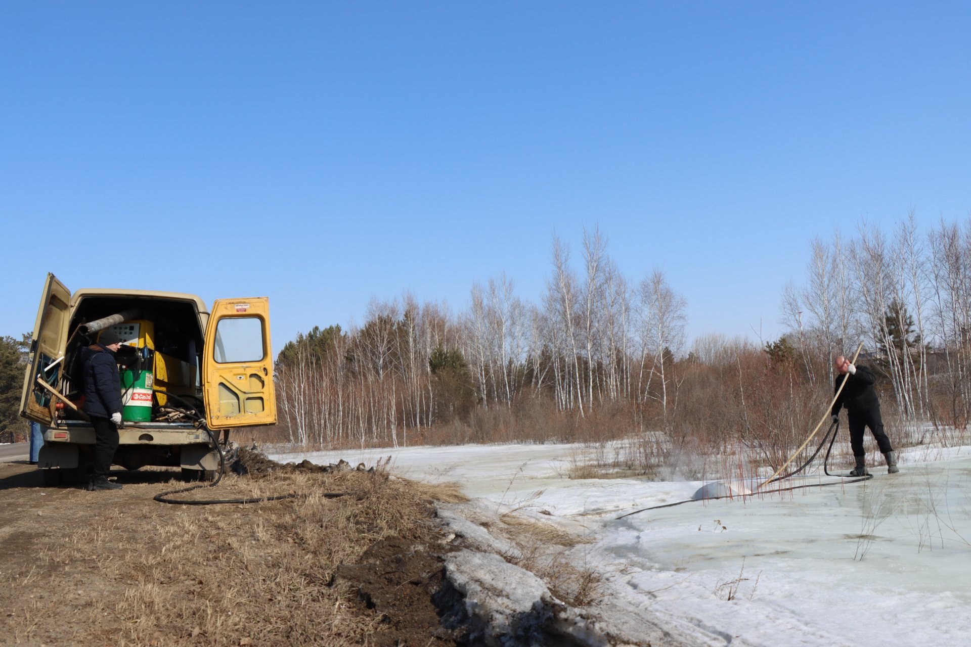 Дороги Амурской области готовят к пропуску весеннего паводка Дороги Амурской области готовят к пропуску весеннего паводка