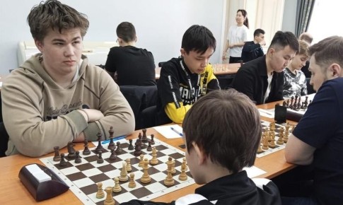 Впервые за много лет: 16-летний благовещенец стал кандидатом в мастера спорта по шахматам