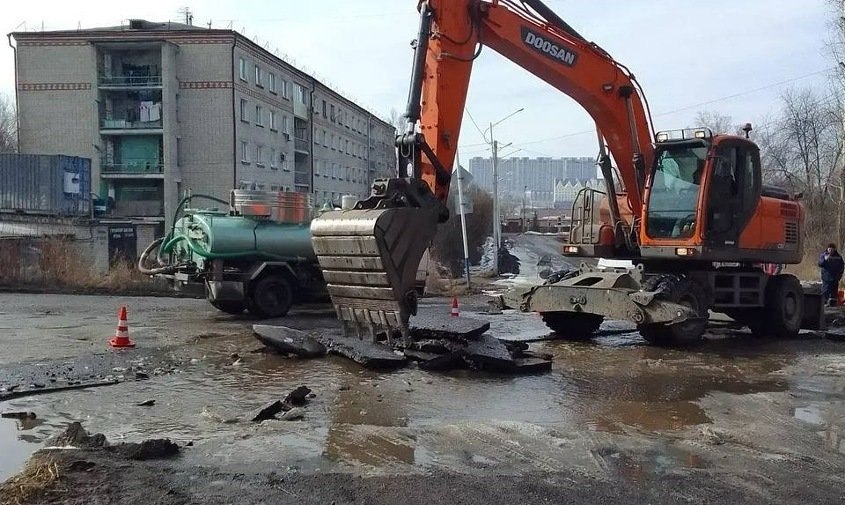 В Благовещенске временно закроют подтопленный проезд к садовым участкам