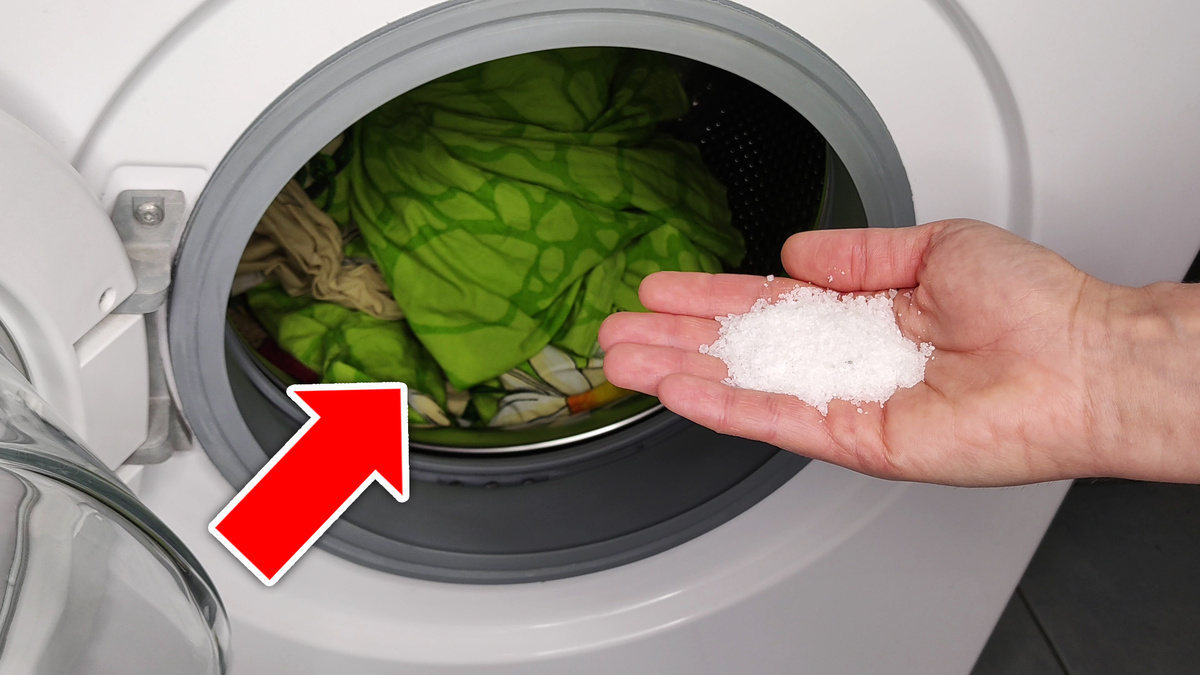 Секреты стирки: как без усилий вывести пятна и вернуть белизну вещам