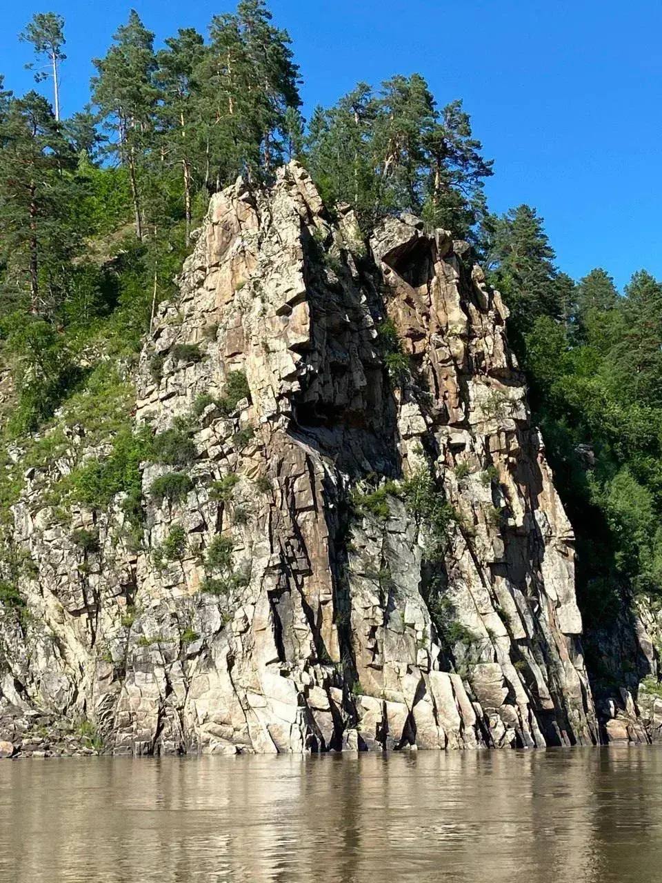 Инженер из Благовещенска мечтает устроить речной сплав от Зеи до амурской столицы Инженер из Благовещенска мечтает устроить речной сплав от Зеи до амурской столицы