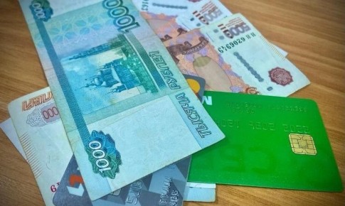 Благовещенский предприниматель несколько месяцев не выплачивал зарплату работнику