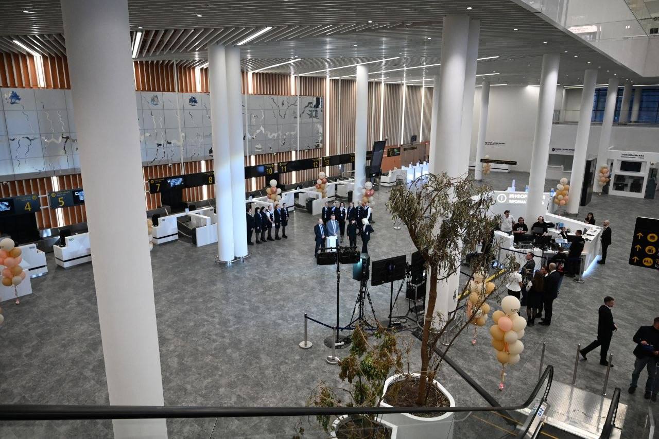 Президент России дал старт работе нового терминала аэропорта Благовещенска Президент России дал старт работе нового терминала аэропорта Благовещенска