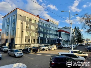 ������� ������ � ������������� �� 3 ������: