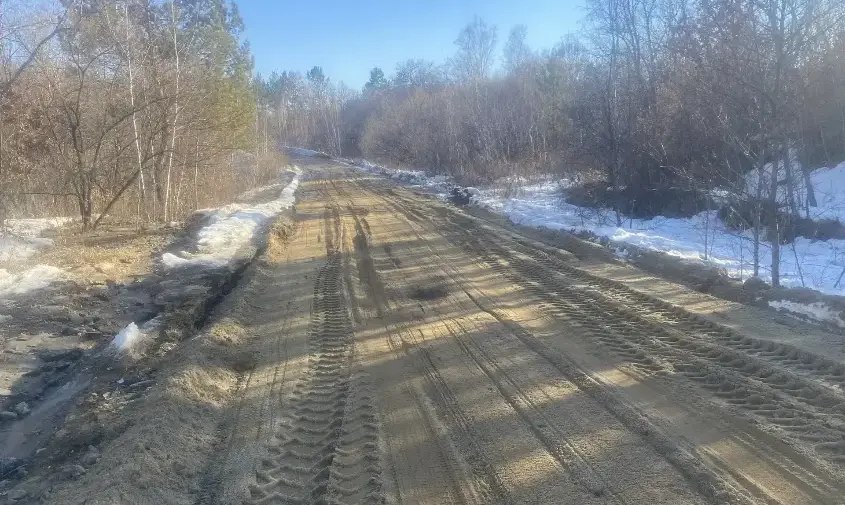 В Серышевском и Тамбовском округах восстановили размытые участки дорог