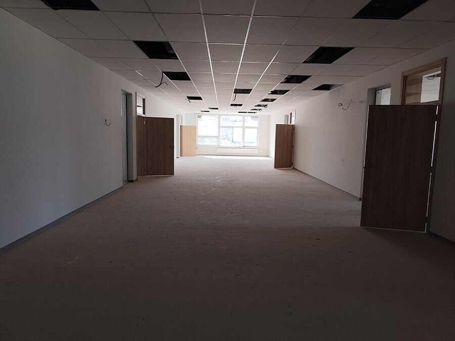 Ход строительства новой школы на 1 200 мест в микрорайоне Северный оценили власти Амурской области и заместитель мэра Благовещенска Александр Воронов Ход строительства новой школы на 1 200 мест в микрорайоне Северный оценили власти Амурской области и заместитель мэра Благовещенска Александр Воронов