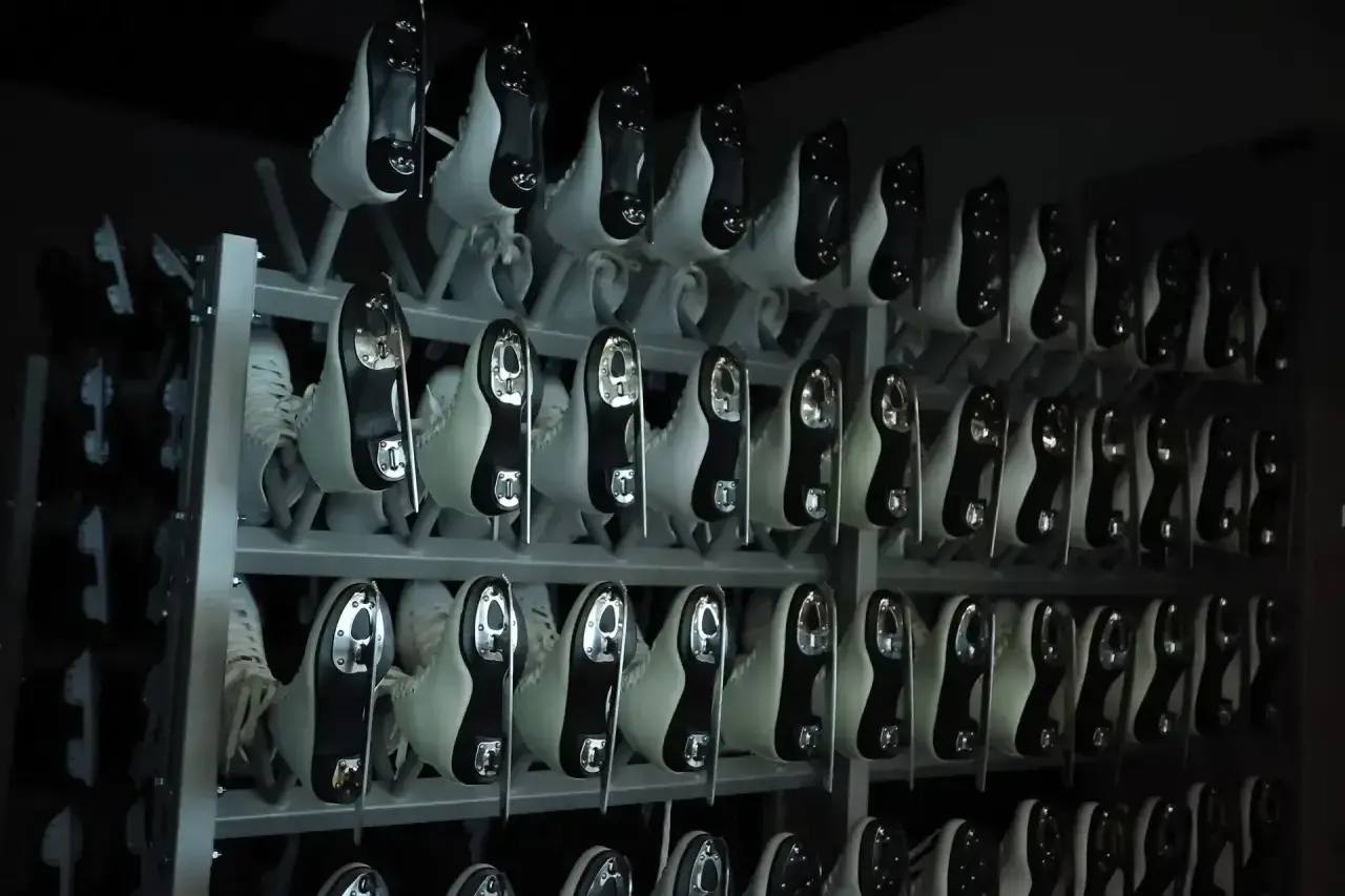 Василий Орлов: Сегодня в Белогорске открылся физкультурно-оздоровительный комплекс с ледовой ареной Василий Орлов: Сегодня в Белогорске открылся физкультурно-оздоровительный комплекс с ледовой ареной