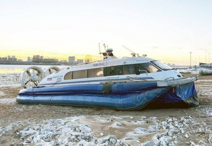 Суда на воздушной подушке запустят между Хэйхэ и Благовещенском с 7 апреля, сообщает амурский минтранс