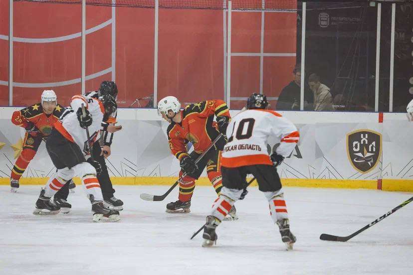 Василий Орлов: Впервые в истории Амурской области прошел чемпионат Офицерской хоккейной лиги Василий Орлов: Впервые в истории Амурской области прошел чемпионат Офицерской хоккейной лиги