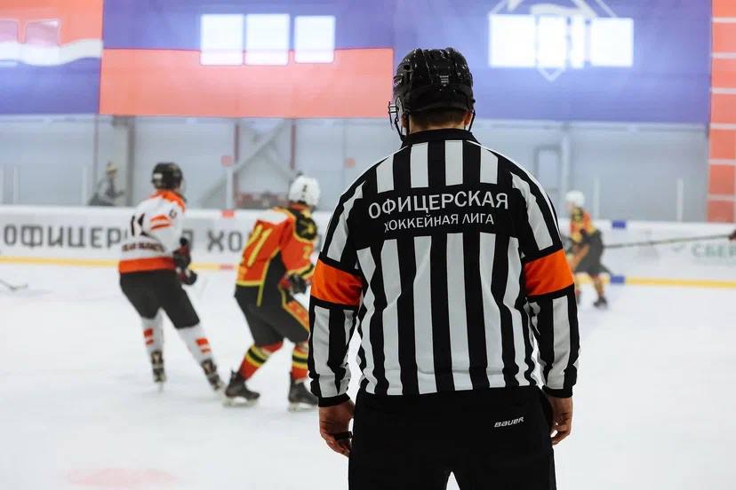 Василий Орлов: Впервые в истории Амурской области прошел чемпионат Офицерской хоккейной лиги Василий Орлов: Впервые в истории Амурской области прошел чемпионат Офицерской хоккейной лиги