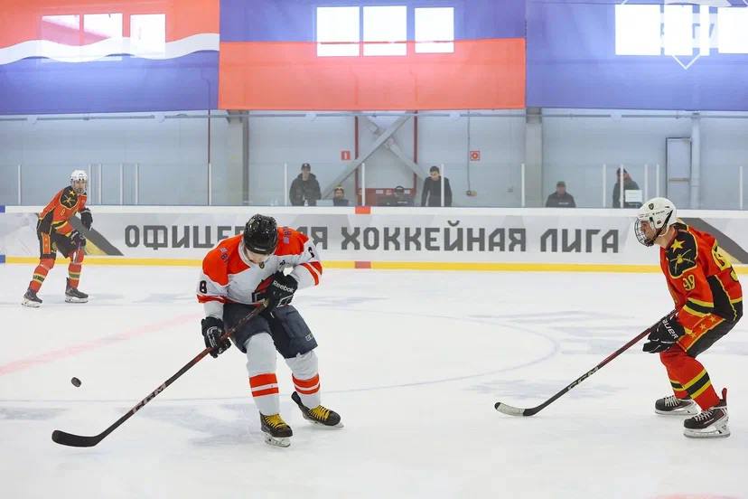 Василий Орлов: Впервые в истории Амурской области прошел чемпионат Офицерской хоккейной лиги Василий Орлов: Впервые в истории Амурской области прошел чемпионат Офицерской хоккейной лиги