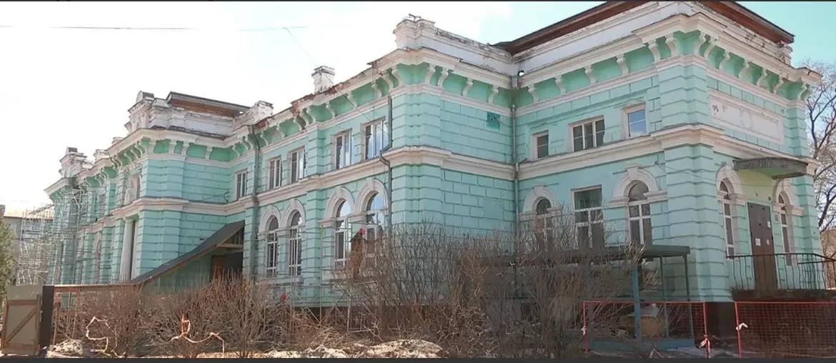 В историческом здании кардиоцентра в Благовещенске стартовал капитальный ремонт