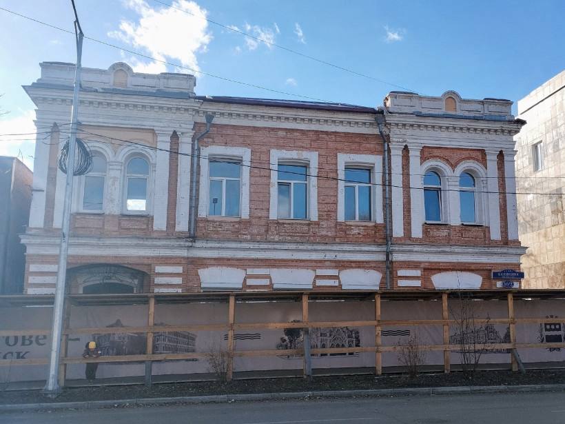 В Благовещенске спасают от разрушения историческое здание «Русско-китайского банка»