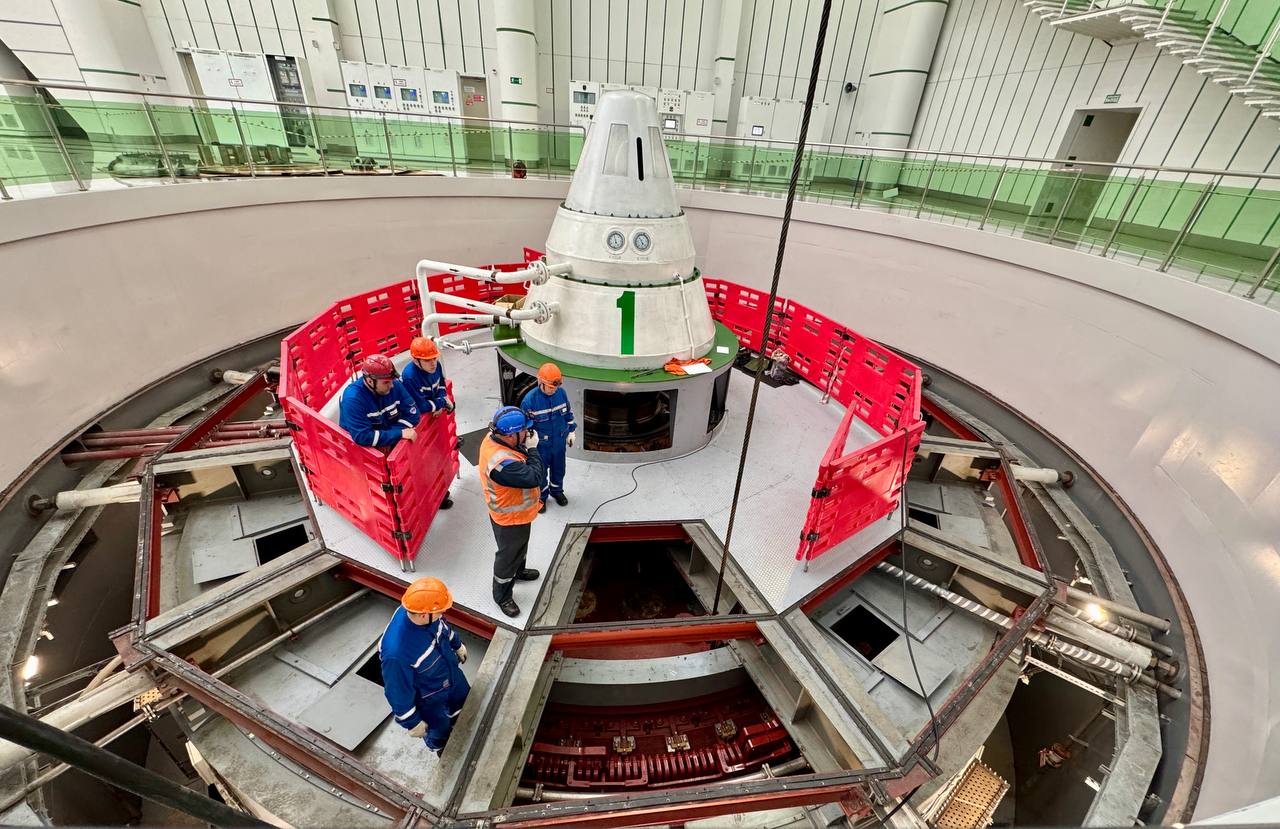 Первый гидроагрегат Нижне-Бурейской ГЭС «ушел» в ремонт