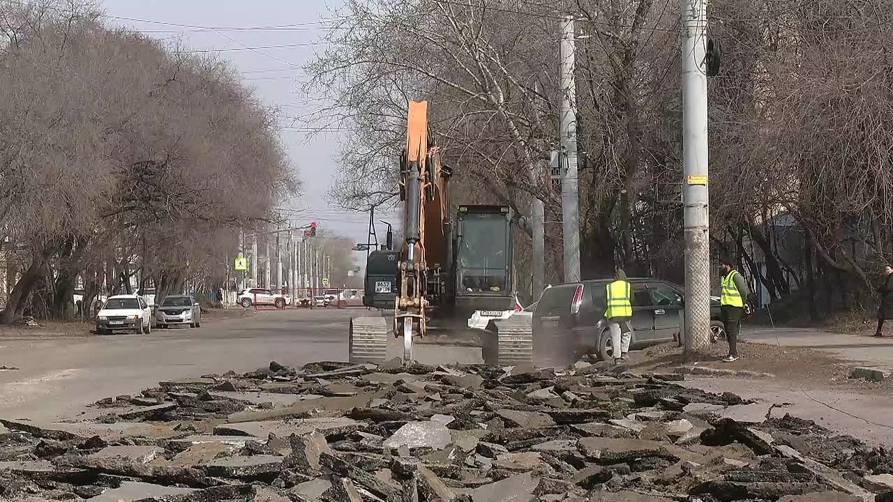 В Благовещенске приступили к масштабному комплексному ремонту дорожной инфраструктуры