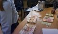 Гражданке Китая, которая пыталась вывезти валюту из Приамурья, вернули часть денег