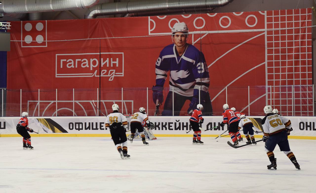 Сотрудники следственного управления продемонстрировали работу передвижной криминалистической лаборатории на прошедшем в Благовещенске спортивном мероприятии Сотрудники следственного управления продемонстрировали работу передвижной криминалистической лаборатории на прошедшем в Благовещенске спортивном мероприятии