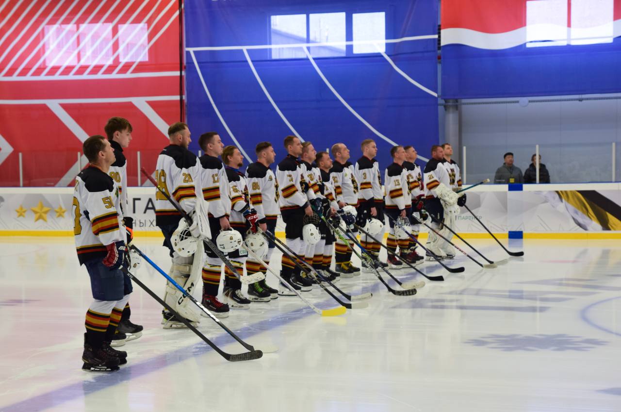 Сотрудники следственного управления продемонстрировали работу передвижной криминалистической лаборатории на прошедшем в Благовещенске спортивном мероприятии Сотрудники следственного управления продемонстрировали работу передвижной криминалистической лаборатории на прошедшем в Благовещенске спортивном мероприятии