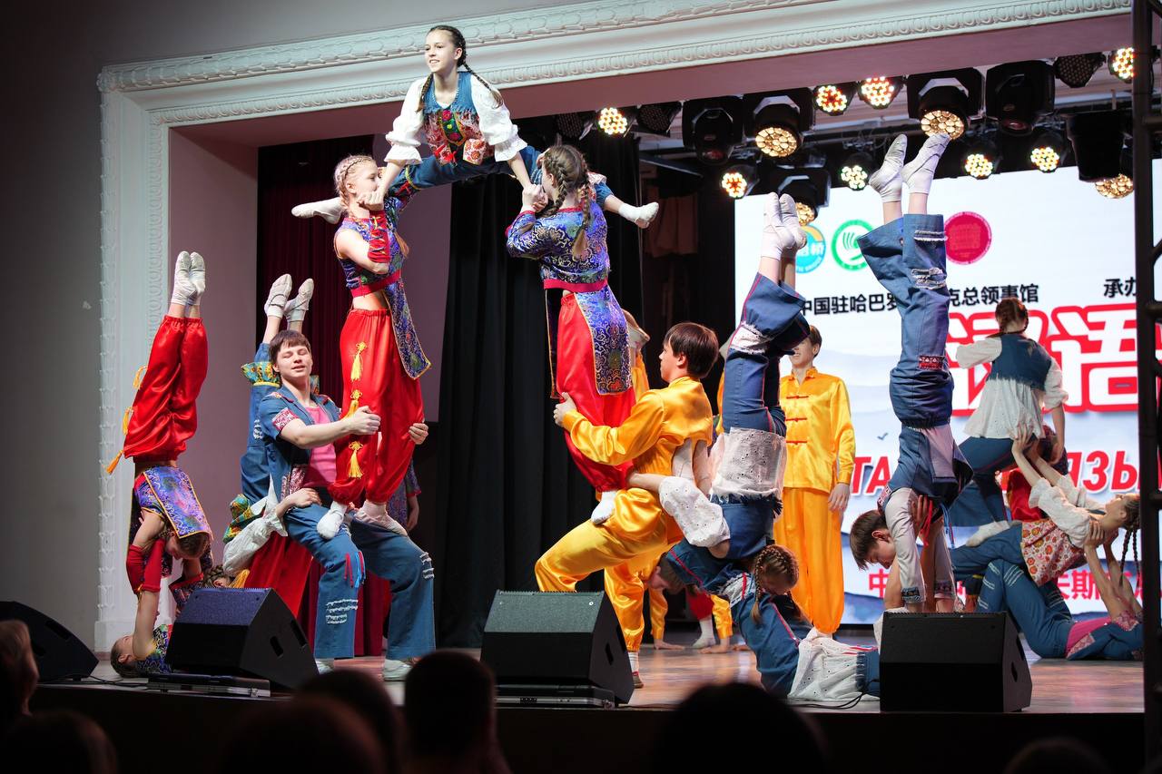 «Китайский язык - это мост»: в Благовещенске начался региональный этап Всемирного конкурса по китайскому языку «Китайский язык - это мост»: в Благовещенске начался региональный этап Всемирного конкурса по китайскому языку