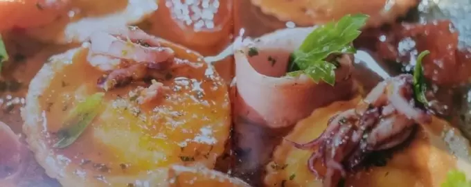 Нежные равиолини с сырной начинкой и кальмарами: кулинарное путешествие в Италию