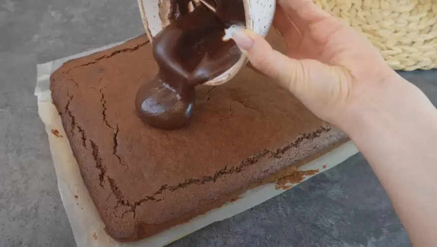 Шоколадная глазурь за минуту: секреты быстрого приготовления без варки