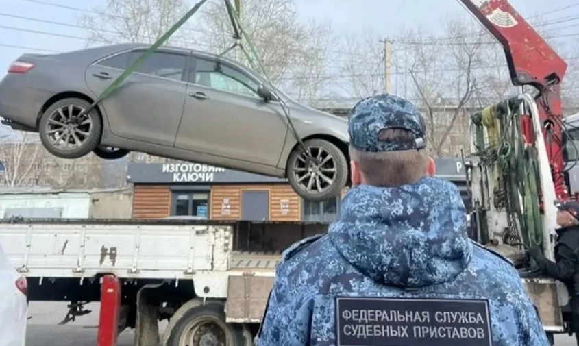 Амурчанин, накопивший более 200 неоплаченных штрафов ГАИ, лишился автомобиля