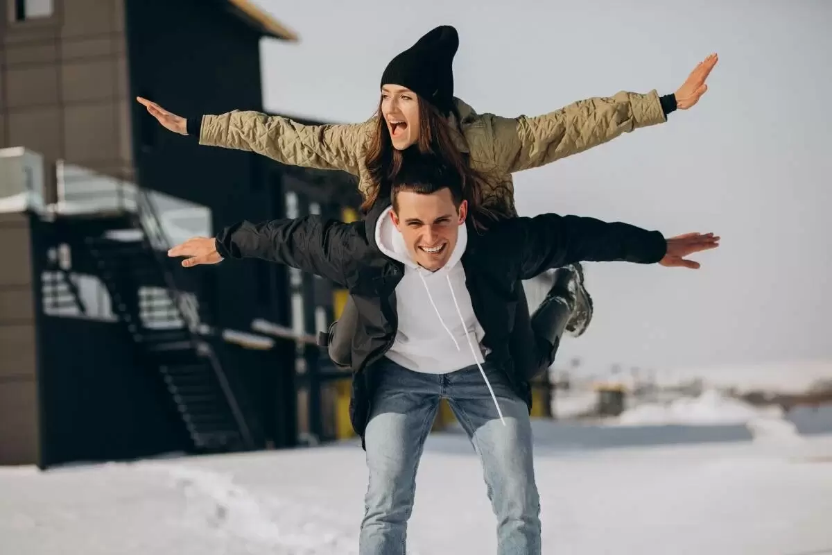 Совместимость Водолея: кто подходит, а кто нет?