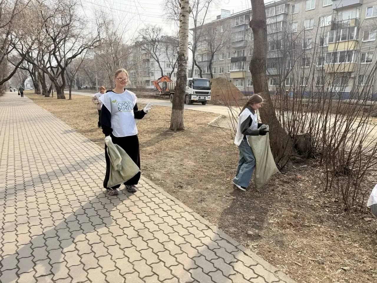 Олег Имамеев: В Благовещенске продолжается весенний этап акции «Город берегу» Олег Имамеев: В Благовещенске продолжается весенний этап акции «Город берегу»