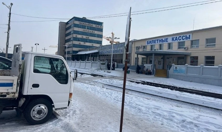 Вместо срока — примирение: дело студента, укравшего сумку у речного порта в Благовещенске, закрыто