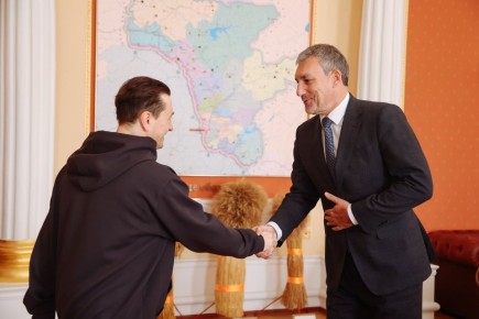 ������ �������� ������� ������� ���� ��Ի � ���������