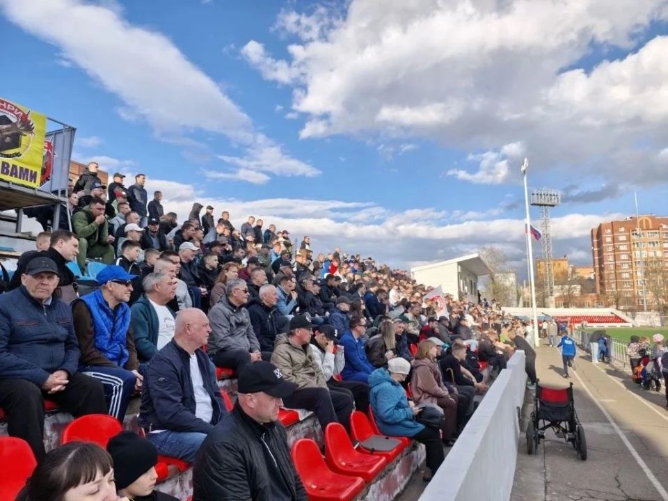 2 амурские команды завоевали медали Кубка Дальнего Востока по футболу 2 амурские команды завоевали медали Кубка Дальнего Востока по футболу