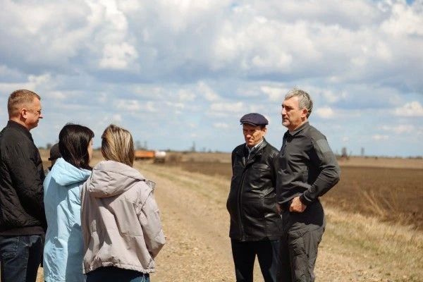 Амурские аграрии завершают сев ранних зерновых, несмотря на сложную «погоду» и поздний старт