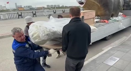 В Благовещенск привезли амурозавра, птеродактилей, гигантских бабочек и других доисторических обитателей Амурской области