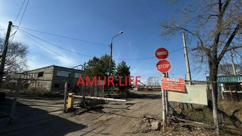 Желающих было двое: кому и за сколько администрация продала здания и землю бывшего троллейбусного депо в Благовещенске