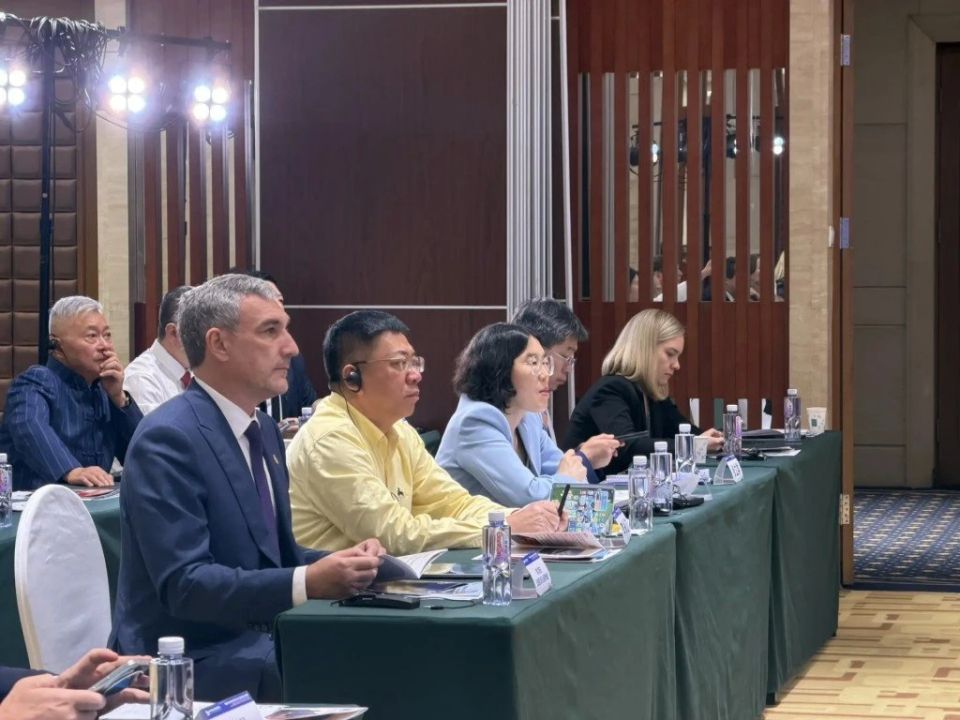Амурский Центр компетенций научил китайский бизнес выходить на рынок РФ Амурский Центр компетенций научил китайский бизнес выходить на рынок РФ