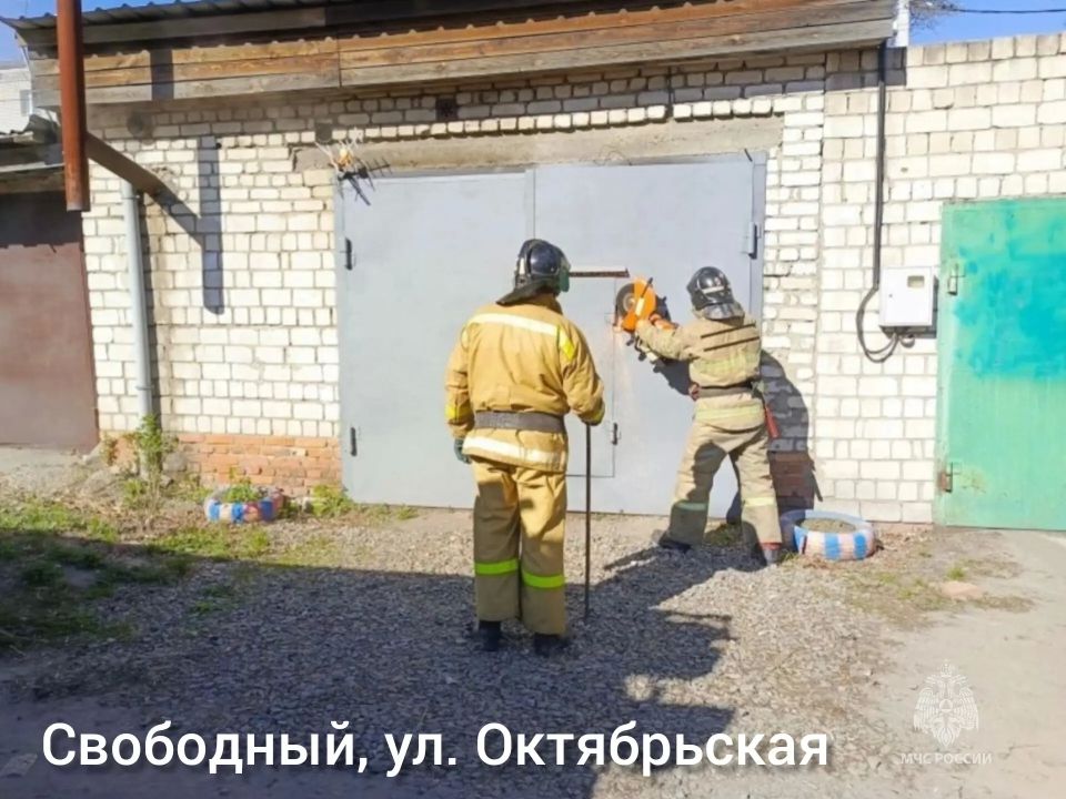 #СобытияМЧС28. В Амурской области за прошедшие сутки Потушено 27 пожаров (в том числе 8 горений сухой растительности), на 14 из них привлекались силы и средства МЧС России: в Свободном на ул. Октябрьской горел гараж с...