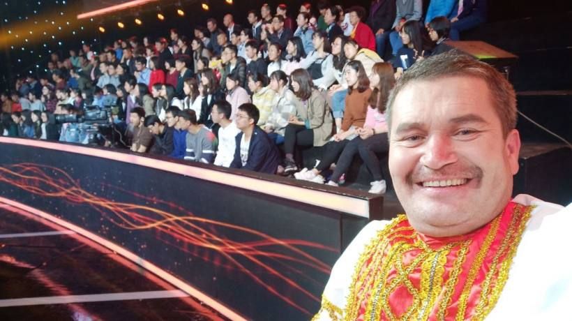 Китайский блогер с русскими корнями проведет прямой эфир с крыши Дома российско-китайской дружбы
