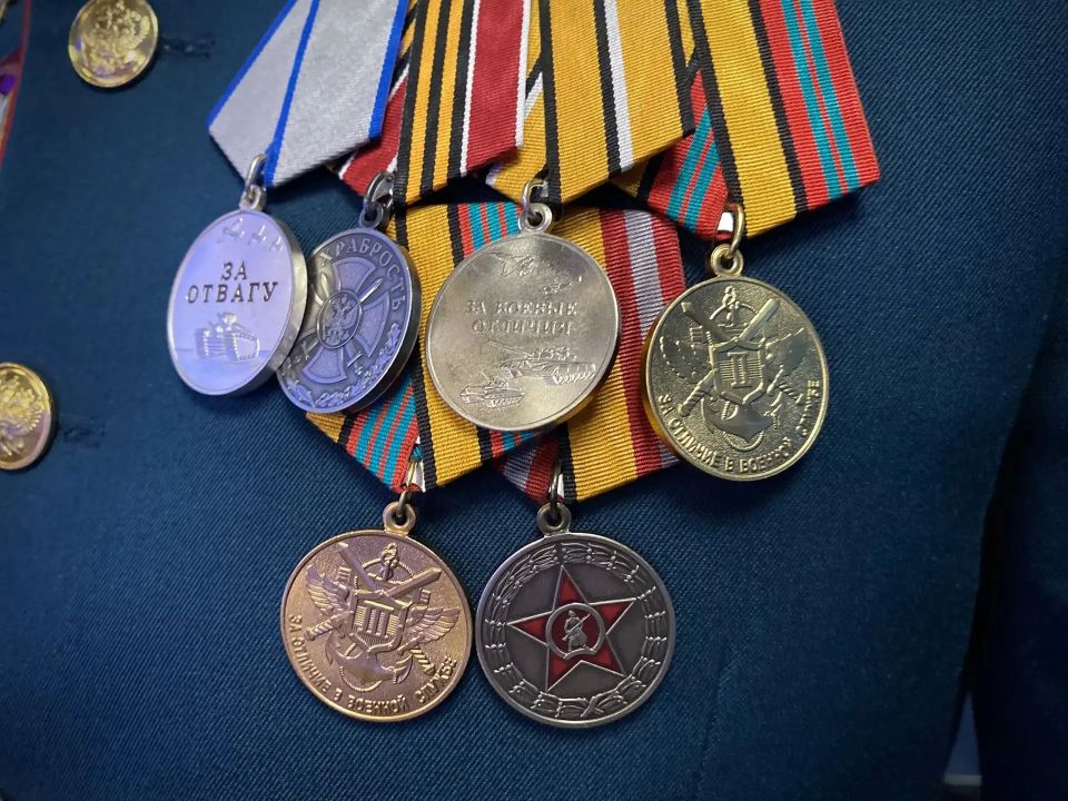 Первый офицер в семье: гость новой программы «Наши герои» Жаргал Дараев Первый офицер в семье: гость новой программы «Наши герои» Жаргал Дараев