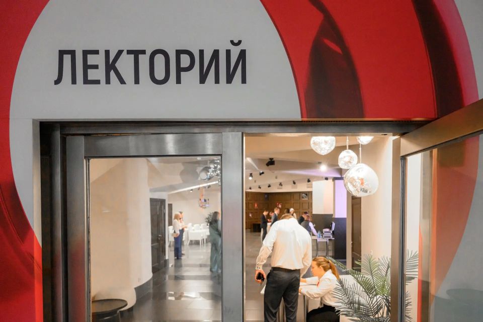 Еще один день форума «АмурЭкспо2026»: искусственный интеллект, логистика и культурная программа Еще один день форума «АмурЭкспо2026»: искусственный интеллект, логистика и культурная программа