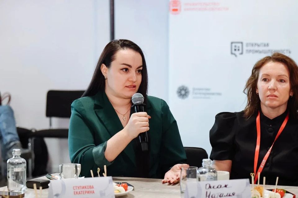 Василий Орлов: Встретился с представителями федеральных и региональных СМИ в Доме российско-китайской дружбы Василий Орлов: Встретился с представителями федеральных и региональных СМИ в Доме российско-китайской дружбы