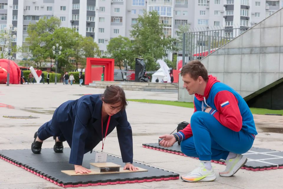 Благовещенцы и гости города могут попробовать разные спортивные активности на «АмурЭкспо» Благовещенцы и гости города могут попробовать разные спортивные активности на «АмурЭкспо»