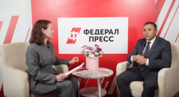 «Создаем комфортные условия для китайцев, не вставая перед ними на колени»: мэр Благовещенска дал интервью федеральному изданию