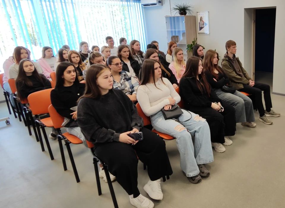 В рамках Дней открытых дверей Райчихинский кадровый центр «Работа России» провёл профильную встречу В рамках Дней открытых дверей Райчихинский кадровый центр «Работа России» провёл профильную встречу