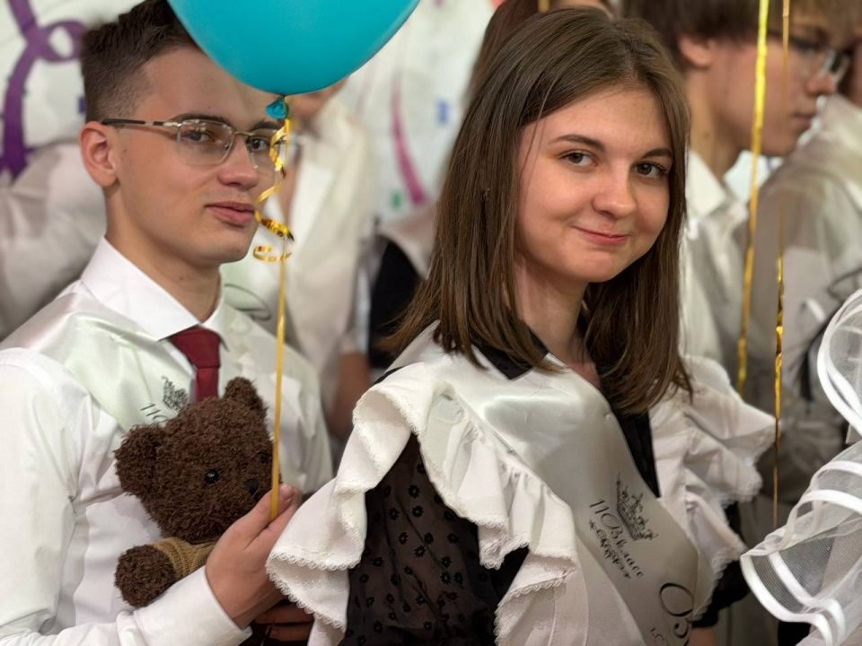 Олег Имамеев: Дорогие наши выпускники!. Сегодня — ваш день Олег Имамеев: Дорогие наши выпускники!. Сегодня — ваш день