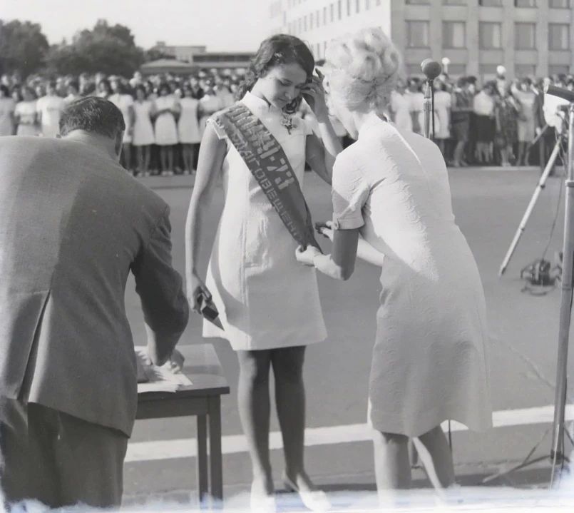 А вы знаете этих людей? Помогите сохранить историю Благовещенска! А вы знаете этих людей? Помогите сохранить историю Благовещенска!