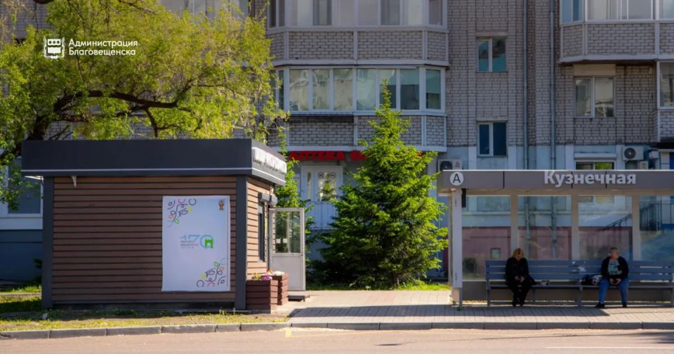 Сувениры, бутылки с водой и брендированные пакеты Сувениры, бутылки с водой и брендированные пакеты