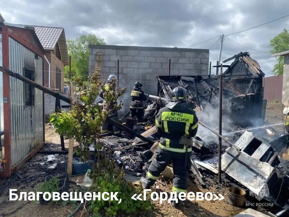 #СобытияМЧС28. В Амурской области за прошедшие сутки Потушено 13 пожаров (в том числе 3 горения сухой растительности), на 8 из них привлекались силы и средства МЧС России: в селе Первомайском Тындинского МО на ул. Школьной... #СобытияМЧС28. В Амурской области за прошедшие сутки Потушено 13 пожаров (в том числе 3 горения сухой растительности), на 8 из них привлекались силы и средства МЧС России: в селе Первомайском Тындинского МО на ул. Школьной...